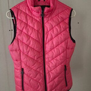 Moose Knuckles pink nylon puffer vest EUC, size S/P